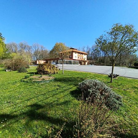 Hotel Restaurante Val Antas de Ulla Exterior photo